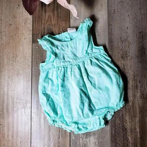 Starting Out Mint Green Baby Girl Bodysuit Romper Size 6M